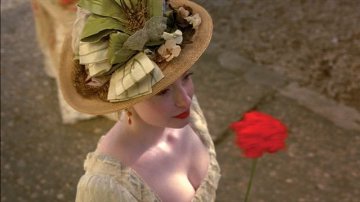 Фото - Фиона Гласкотт: 360x202 / 15 Кб