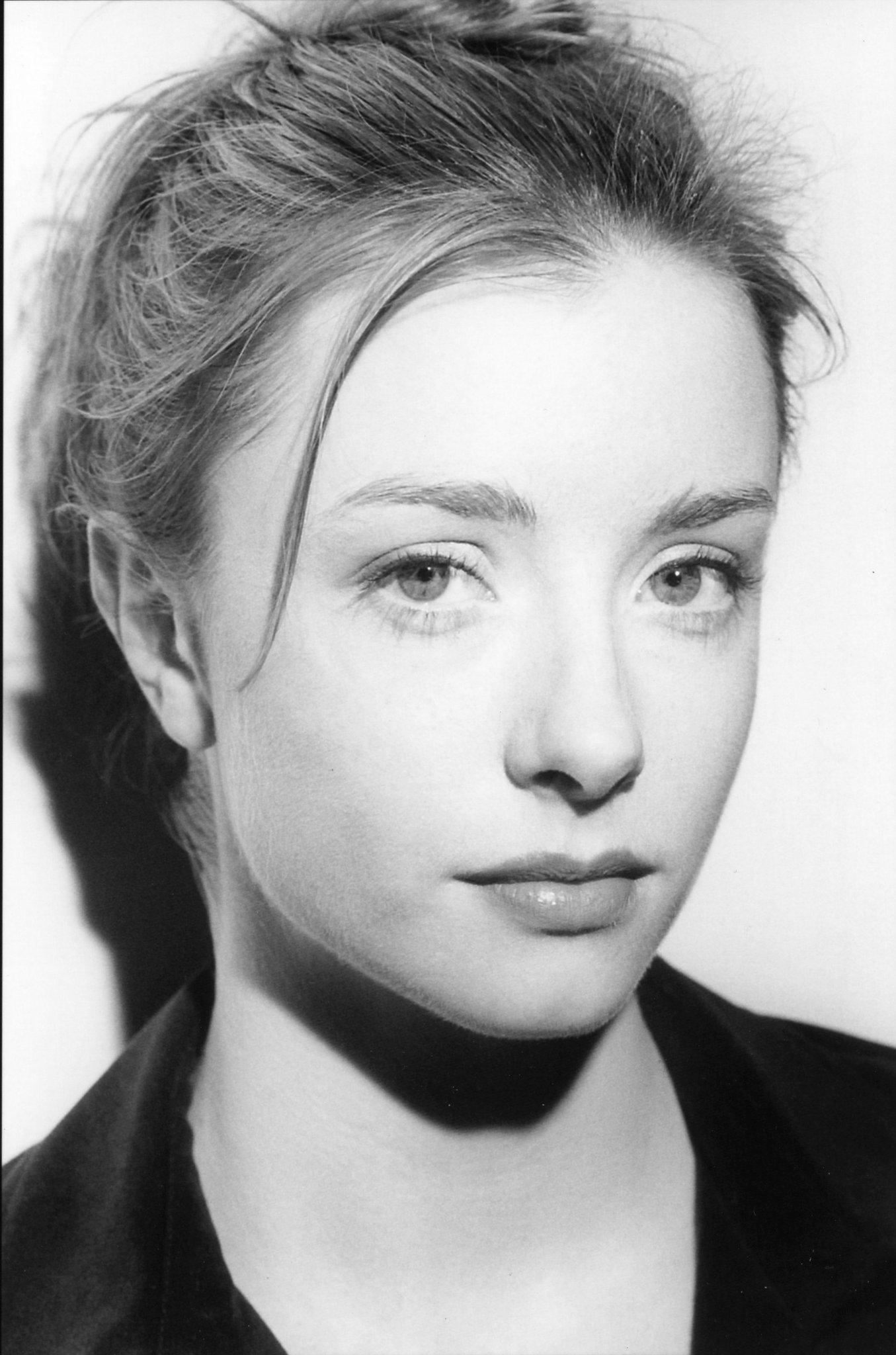 Фото - Фиона Гласкотт: 1355x2048 / 319 Кб