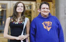 Фото - Кристофер Робин Миллер: 214x136 / 10 Кб