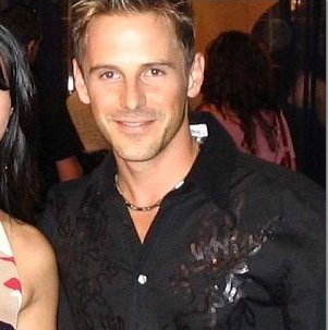 Фото - Barna Moricz: 301x303 / 21 Кб