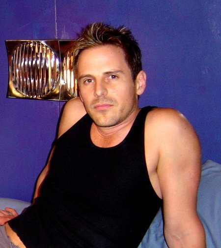 Фото - Barna Moricz: 450x504 / 42 Кб