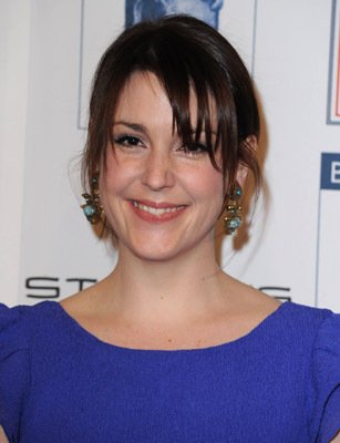 Фото - Мелани Лински: 307x400 / 20 Кб