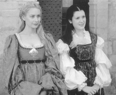 Фото - Мелани Лински: 390x320 / 27 Кб