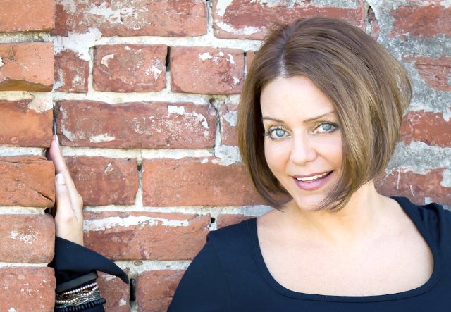 Фото - Кирстен Мариотт: 640x443 / 74 Кб