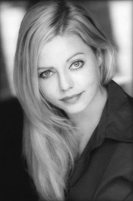 Фото - Кирстен Мариотт: 450x681 / 38 Кб