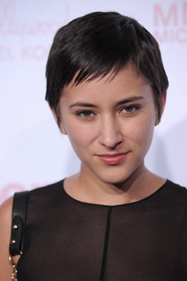 Фото - Зельда Уильямс: 266x400 / 15 Кб