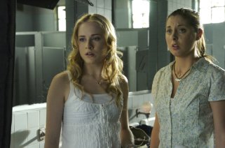 Фото - Эван Рэйчел Вуд: 321x212 / 17 Кб