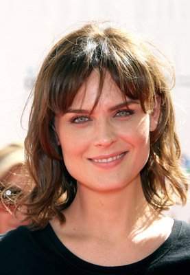 Фото - Эмили Дешанель: 277x400 / 24 Кб