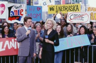 Фото - Кристофер Шайер: 319x210 / 24 Кб