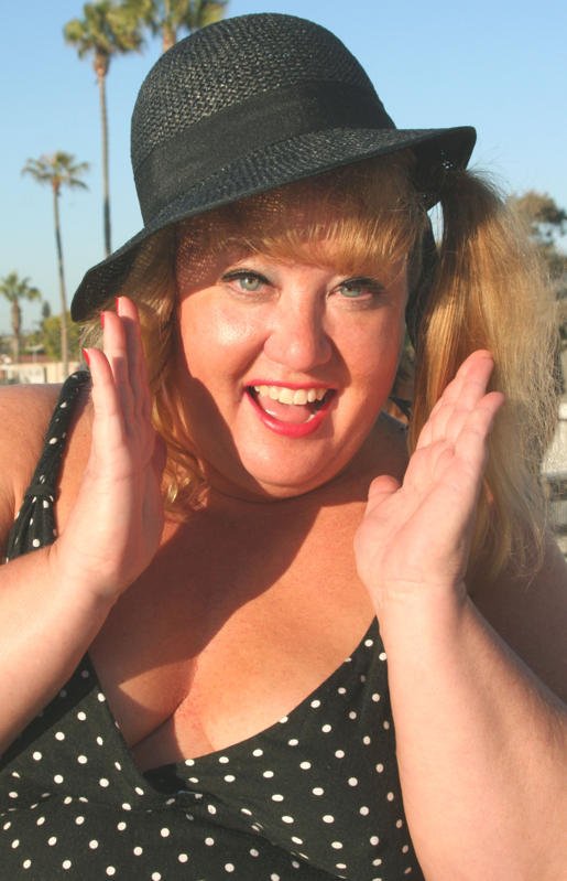 Фото - Julie Mabry: 515x799 / 69 Кб