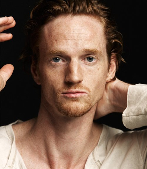 Фото - Кристофер Джеймс Бэйкер: 500x576 / 44 Кб