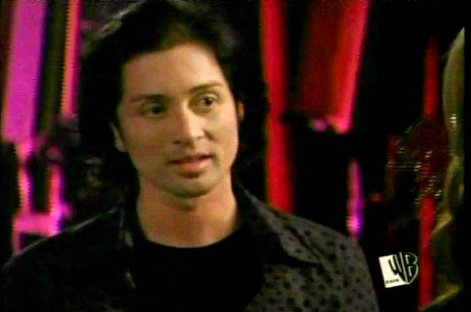 Фото - Johnny Alonso: 471x312 / 23 Кб