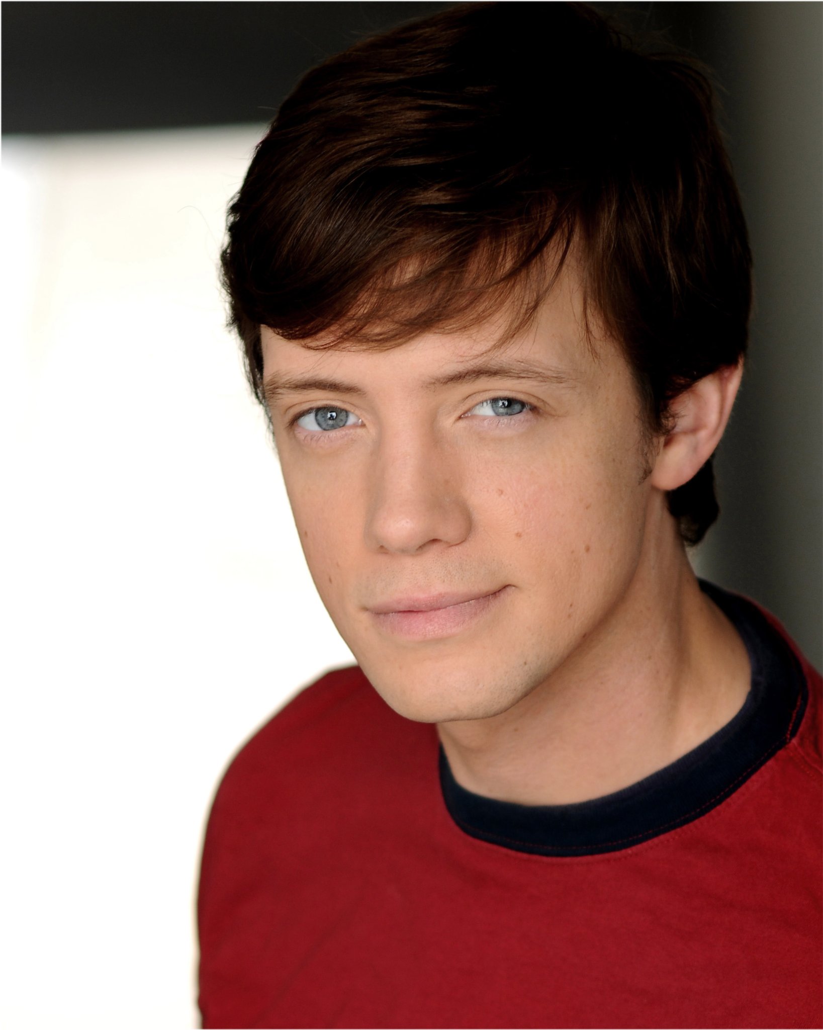 Фото - Eric Artell: 1637x2048 / 241 Кб