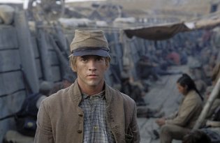 Фото - Лукас Блэк: 315x205 / 14 Кб