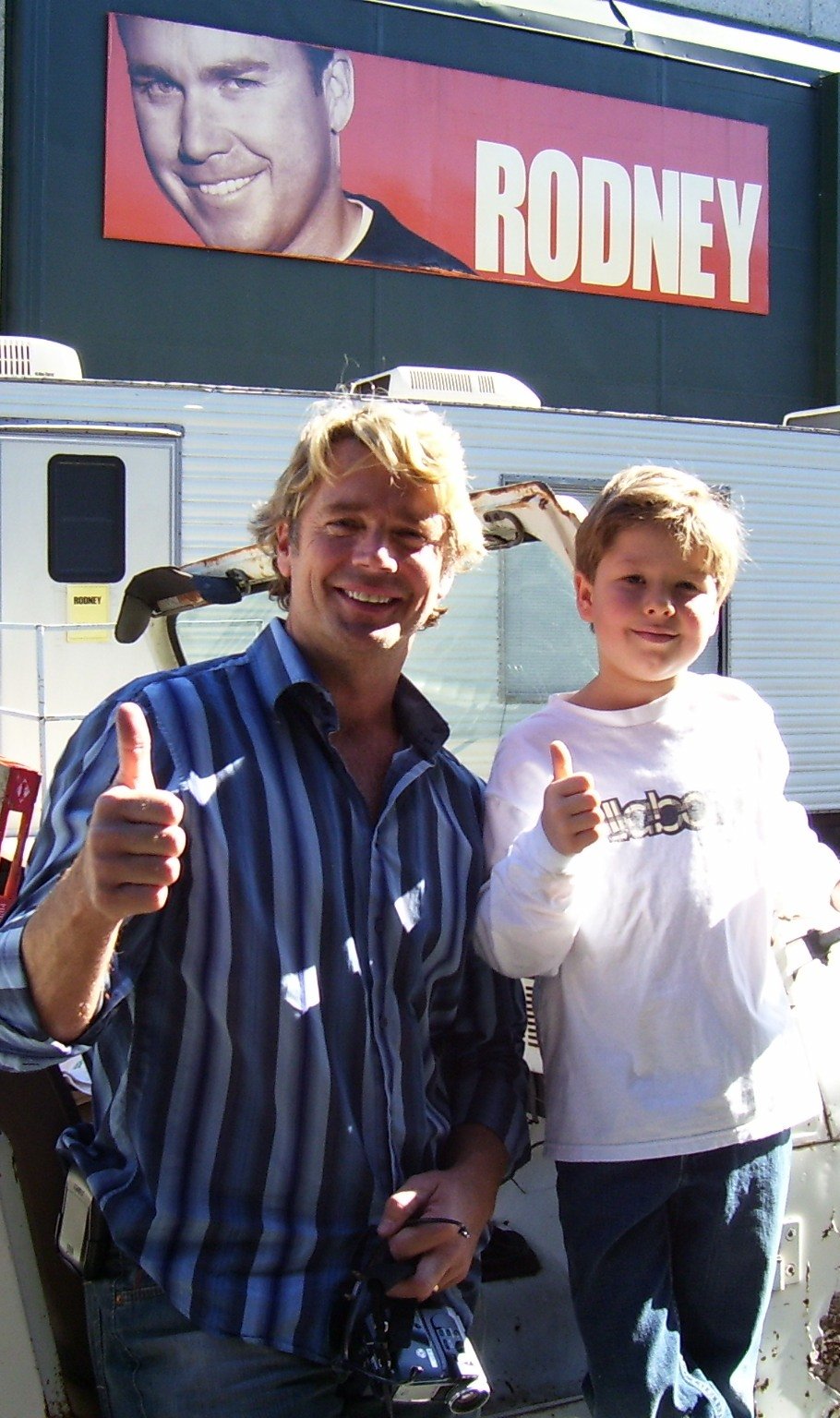 Фото - Matthew Josten: 910x1536 / 258 Кб