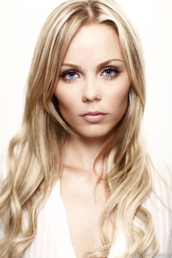 Фото - Лора Вандервурт: 720x1080 / 103 Кб