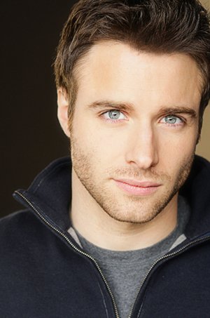 Фото - Марк Фамиглетти: 300x453 / 25 Кб