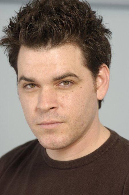 Фото - Sam Maccarone: 450x677 / 46 Кб