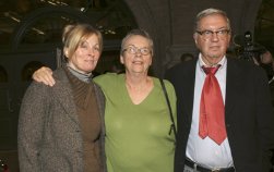 Фото - Дайана Оссана: 251x158 / 10 Кб