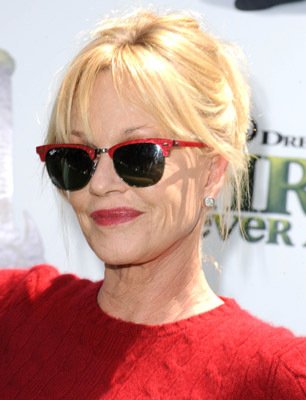 Фото - Мелани Гриффит: 306x400 / 24 Кб