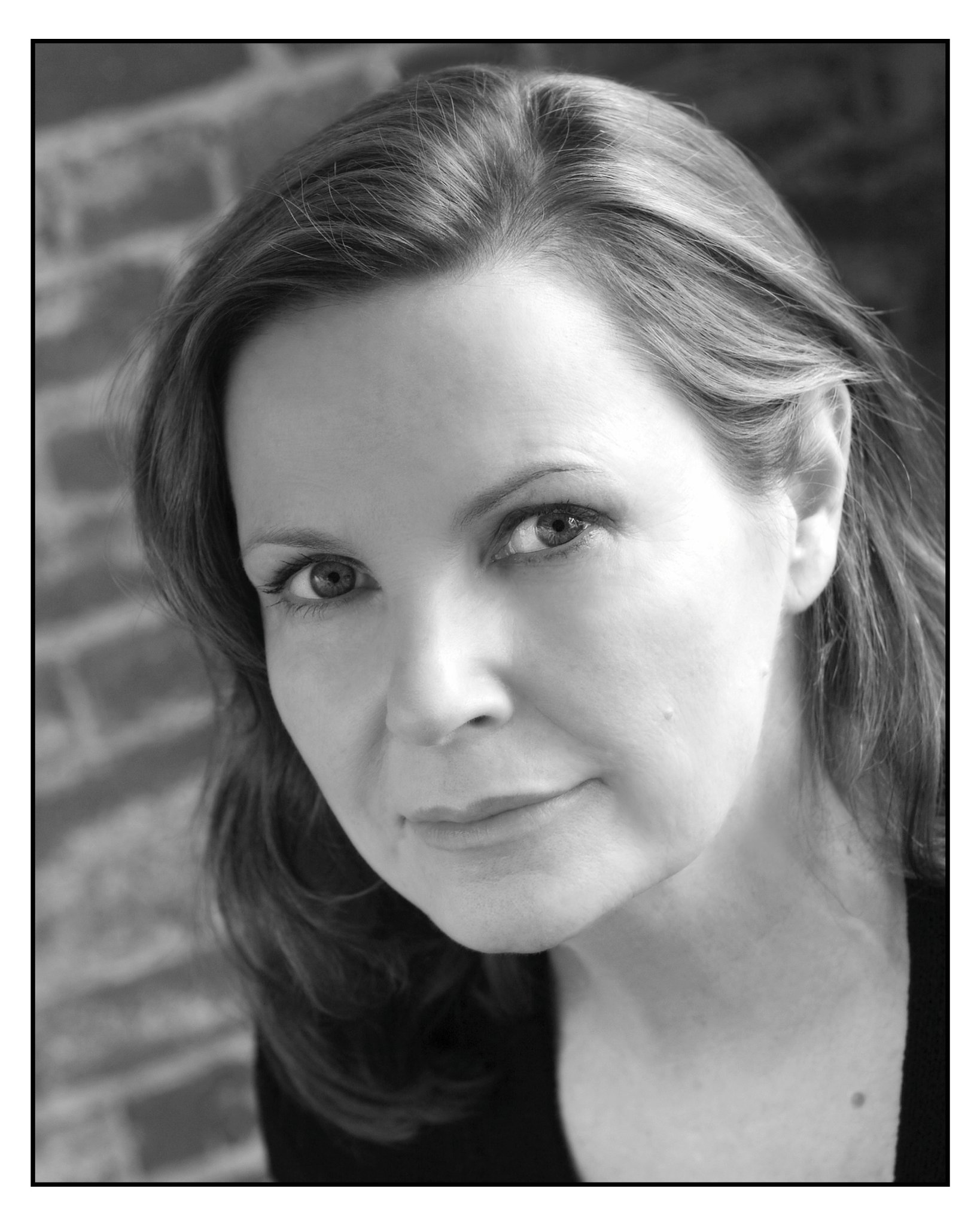 Фото - Лиза Айкхорн: 1638x2048 / 346 Кб