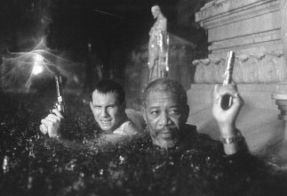 Фото - Кристиан Слэйтер: 323x220 / 16 Кб