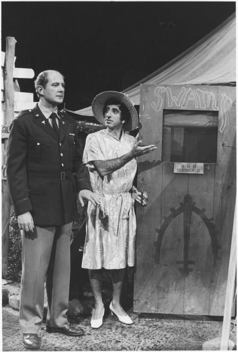 Фото - Дэвид Огден Стайерз: 485x717 / 61 Кб