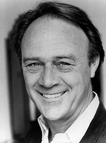 Фото - Кристофер Казеноув: 350x469 / 32 Кб