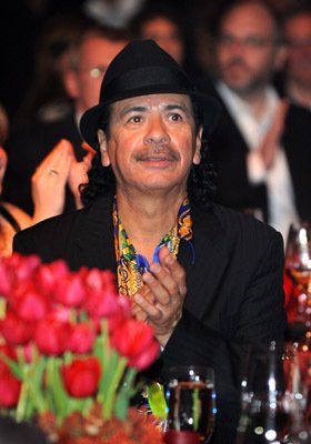 Фото - Карлос Сантана: 280x400 / 25 Кб