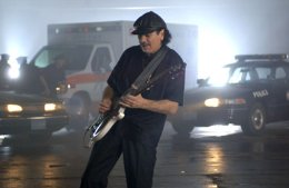 Фото - Карлос Сантана: 260x169 / 10 Кб