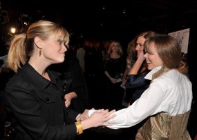 Фото - Сисси Спейсек: 285x203 / 13 Кб