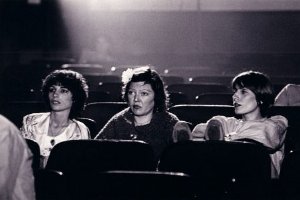 Фото - Сьюзан Тиррелл: 300x200 / 13 Кб