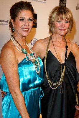 Фото - Рита Уилсон: 268x400 / 29 Кб