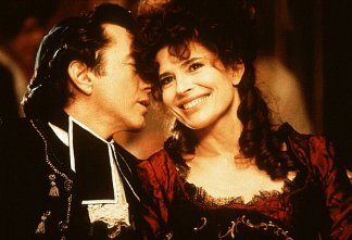 Фото - Бернар Жиродо: 324x221 / 19 Кб