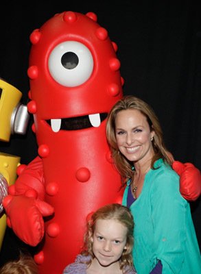 Фото - Мелора Хардин: 293x400 / 22 Кб