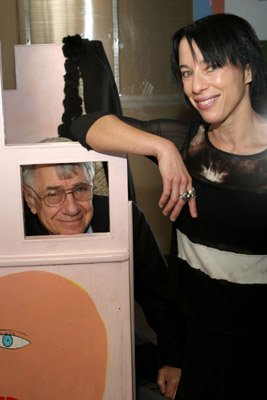 Фото - Филип Бейкер Холл: 267x400 / 21 Кб