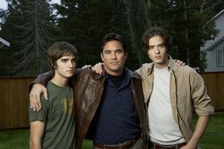 Фото - Дин Кэйн: 323x215 / 18 Кб