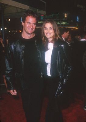 Фото - Синди Кроуфорд: 282x400 / 14 Кб