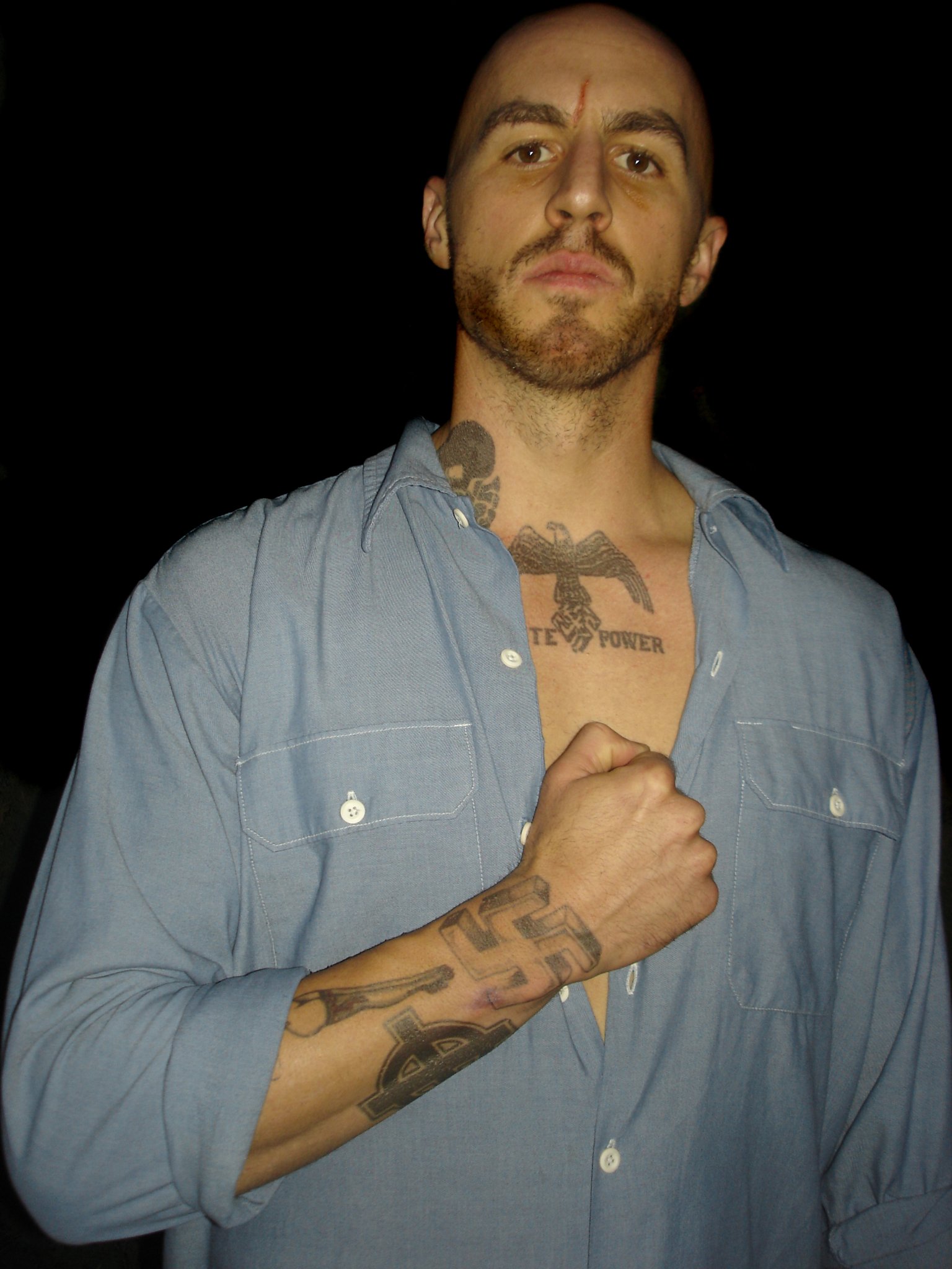 Фото - Дуглас Тейт: 1536x2048 / 313 Кб