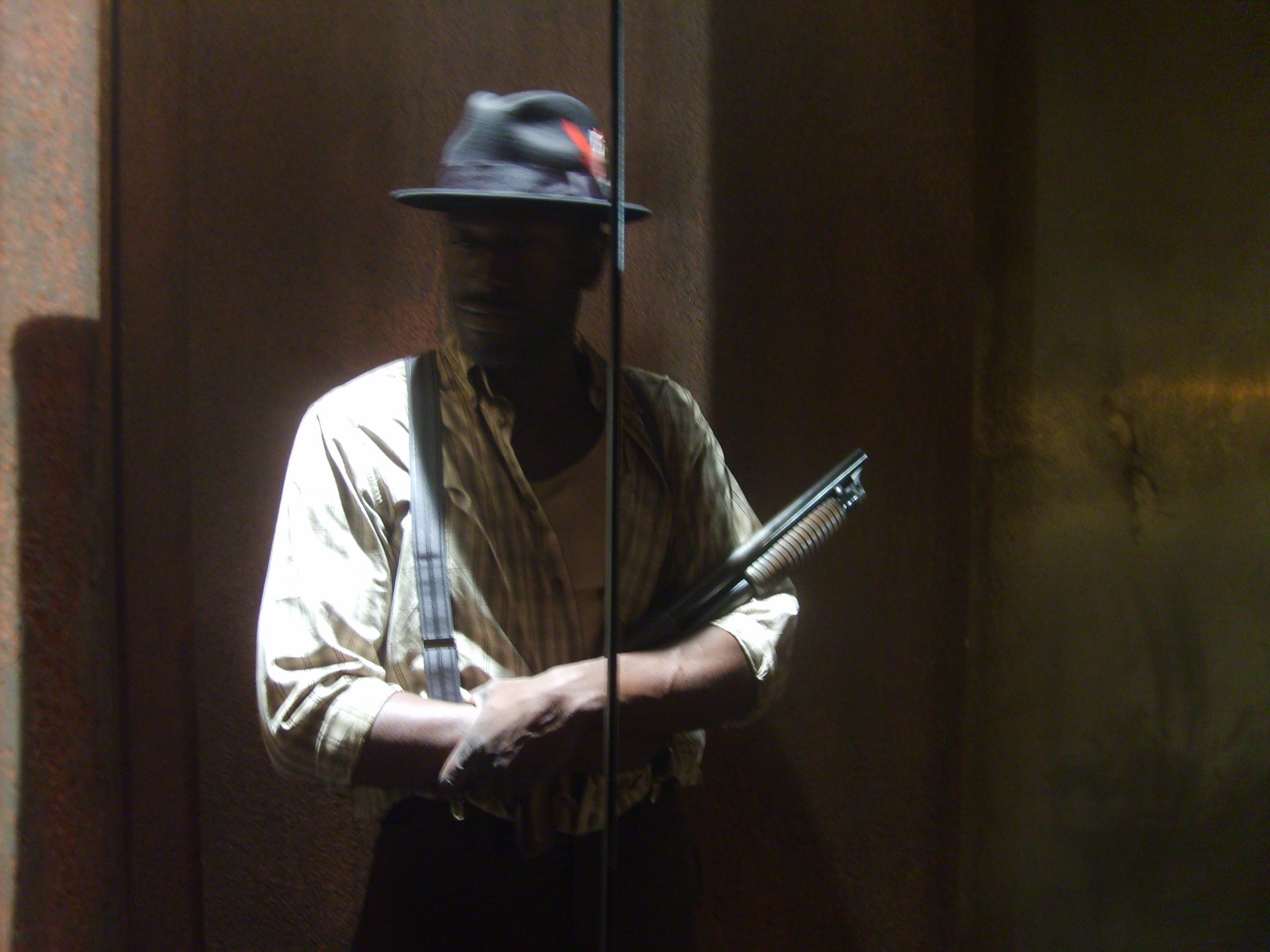 Фото - Рон Селмур: 1920x1440 / 277 Кб