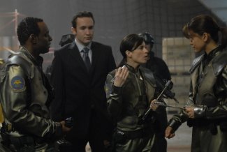 Фото - Грейс Пак: 325x218 / 15 Кб