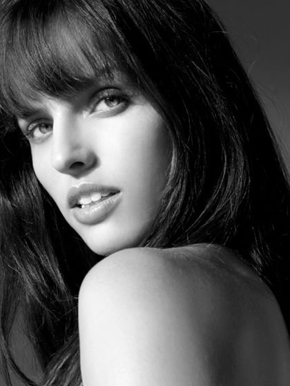 Фото - Ноа Тишби: 420x560 / 36 Кб