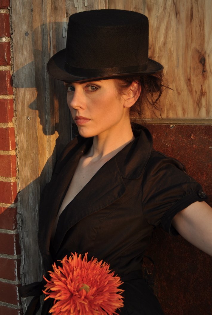 Фото - Эдриэнн Уилкинсон: 711x1053 / 116 Кб