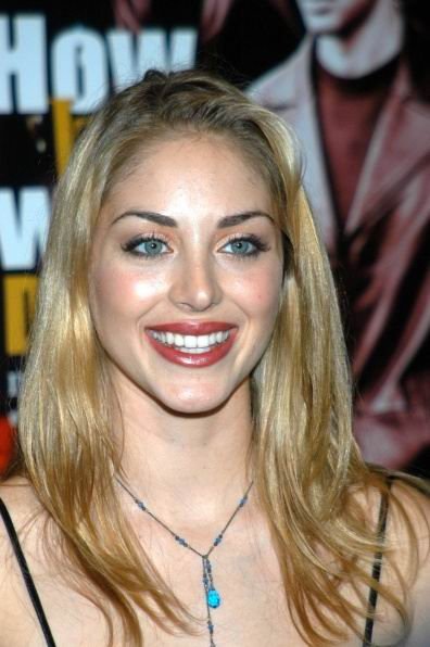 Фото - Даниэлла Евангелиста: 396x596 / 46 Кб