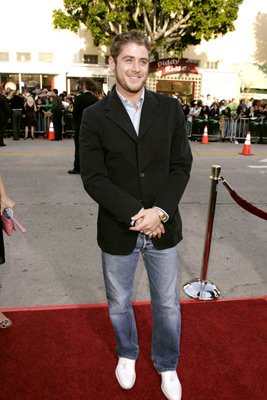 Фото - Джон Абрахамс: 267x400 / 29 Кб