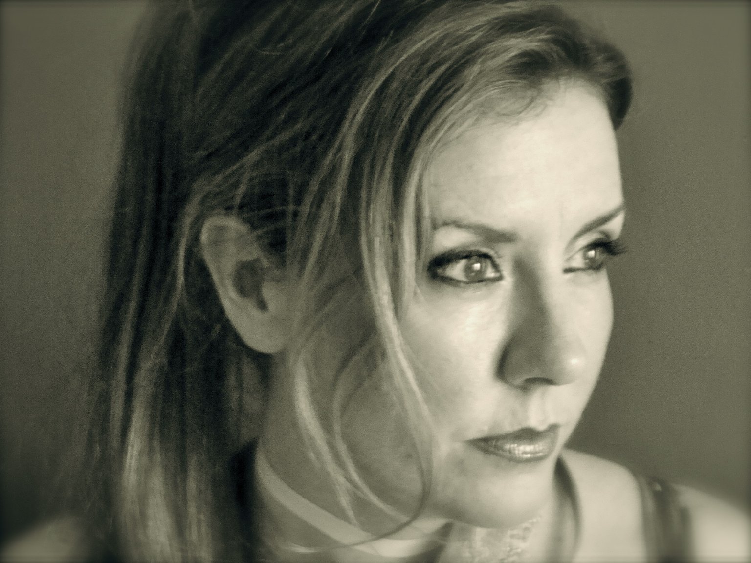 Фото - Molly Bryant: 1536x1152 / 263 Кб