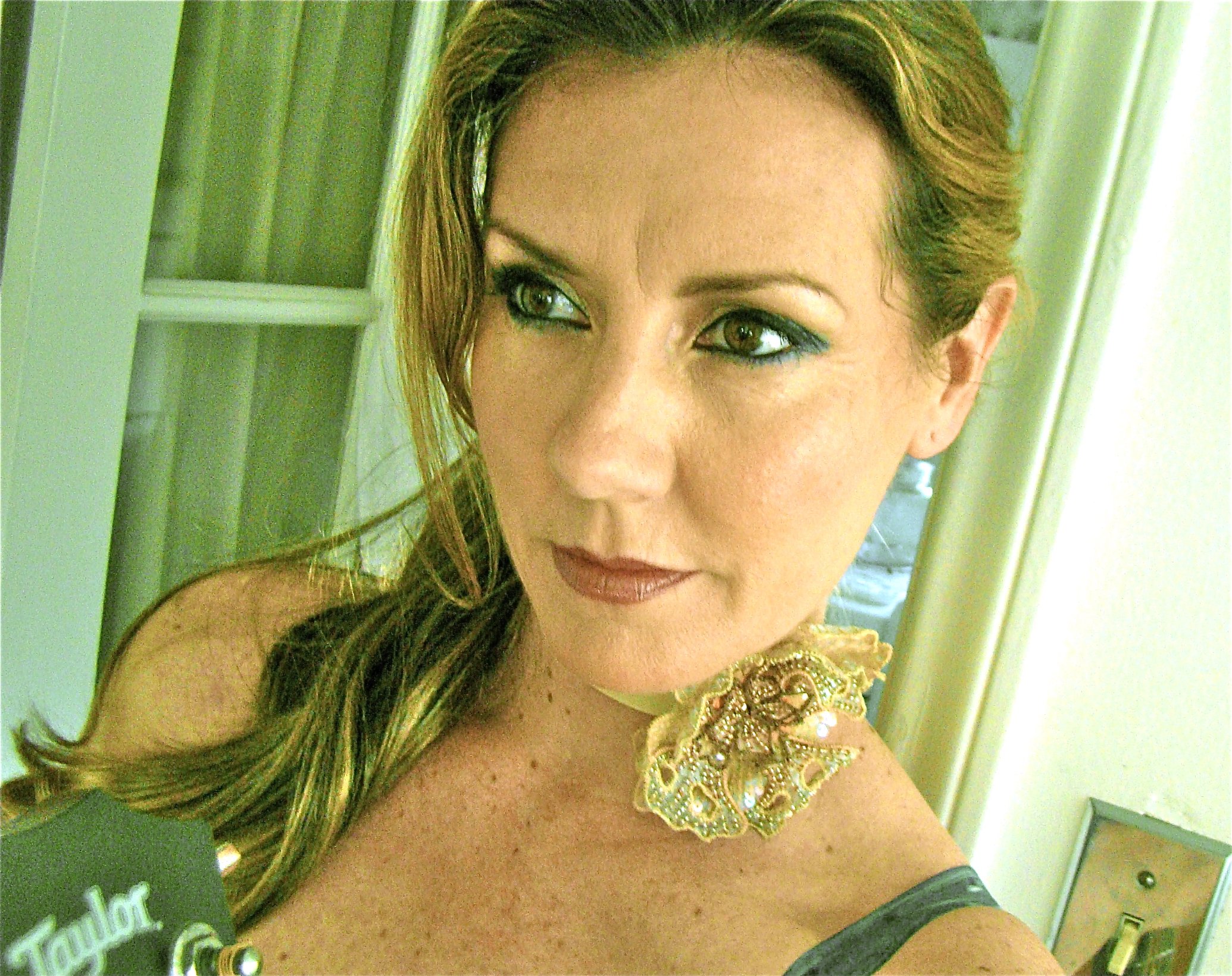 Фото - Molly Bryant: 2070x1640 / 782 Кб