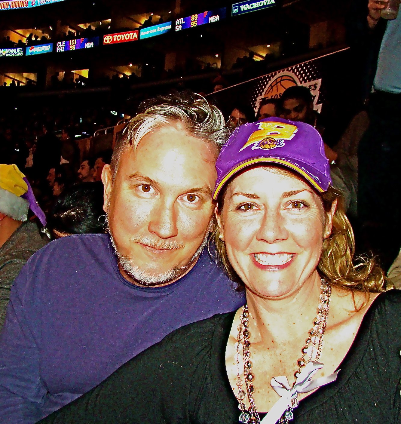 Фото - Molly Bryant: 1334x1410 / 410 Кб