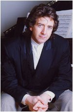 Фото - Клод Фойзи: 150x228 / 9 Кб