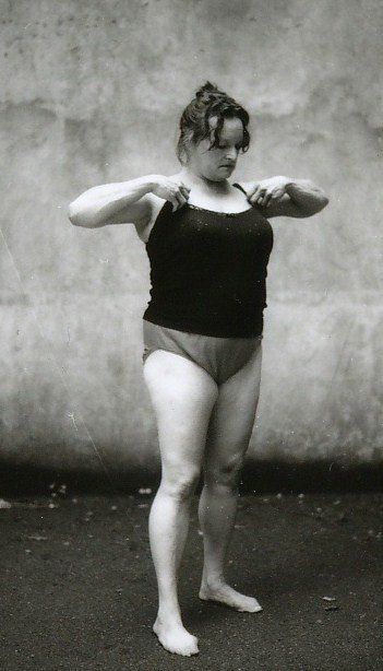 Фото - Lee Delong: 351x614 / 42 Кб